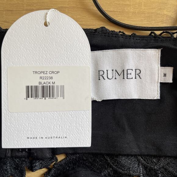 NWT Rumer The Label Tropez Crop Top in Black Floral Lace Crochet Size Medium - Picture 3 of 6
